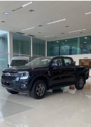 FORD RANGER 3.0 V6 TURBO DIESEL CD XLT 4X4 AUTOMÁTICO FORD RANGER 3.0 V6 TURBO DIESEL CD XLT 4X4 AUTOMÁTICO